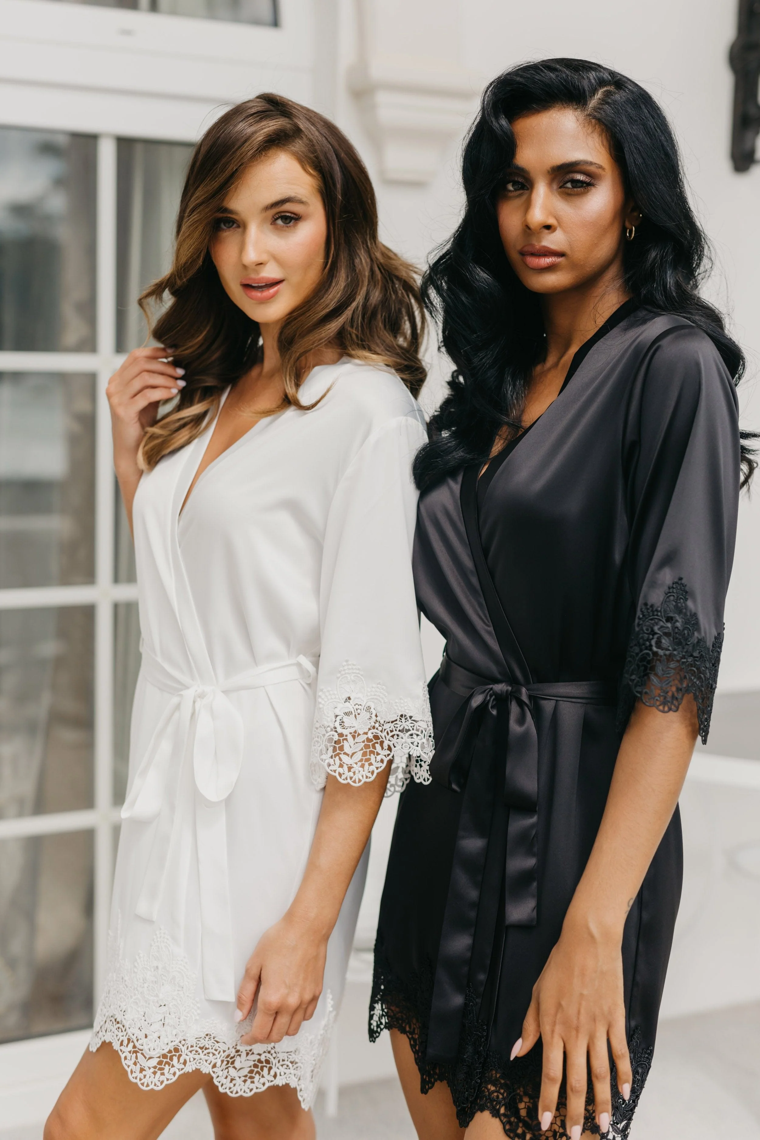 Chiara Lace Trim Robe - Image 18